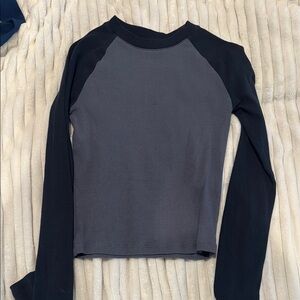 Gray and Black Fitted Long Sleeve Raglan Tee